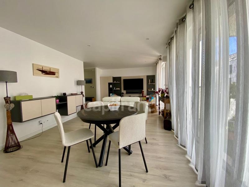 Appartement - 76 m² - 3 pièces