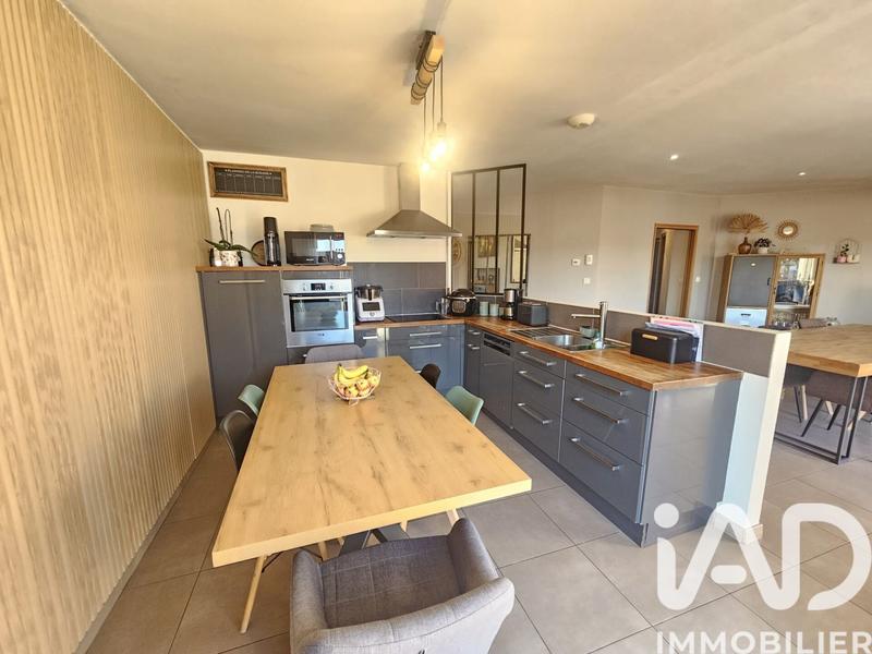 Maison - 140 m² - 7 pièces