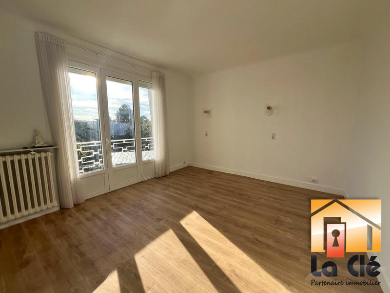 Maison - 152 m² - 6 pièces