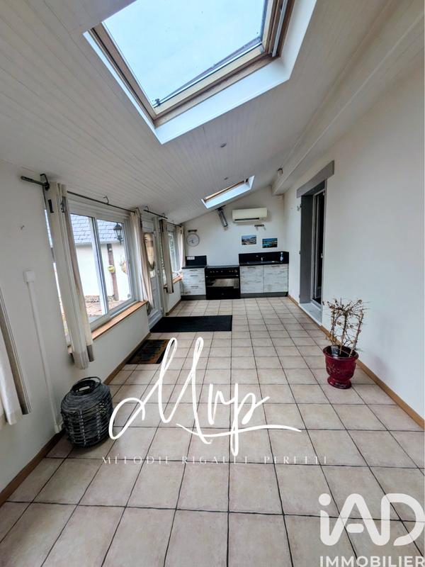 Maison - 197 m² - 7 pièces