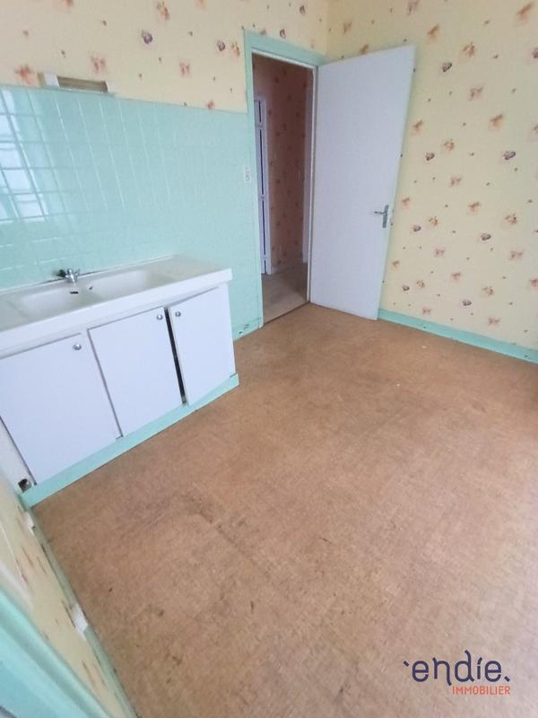 Maison - 500 m² - 20 pièces