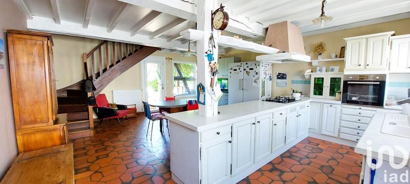 Maison - 325 m² - 10 pièces