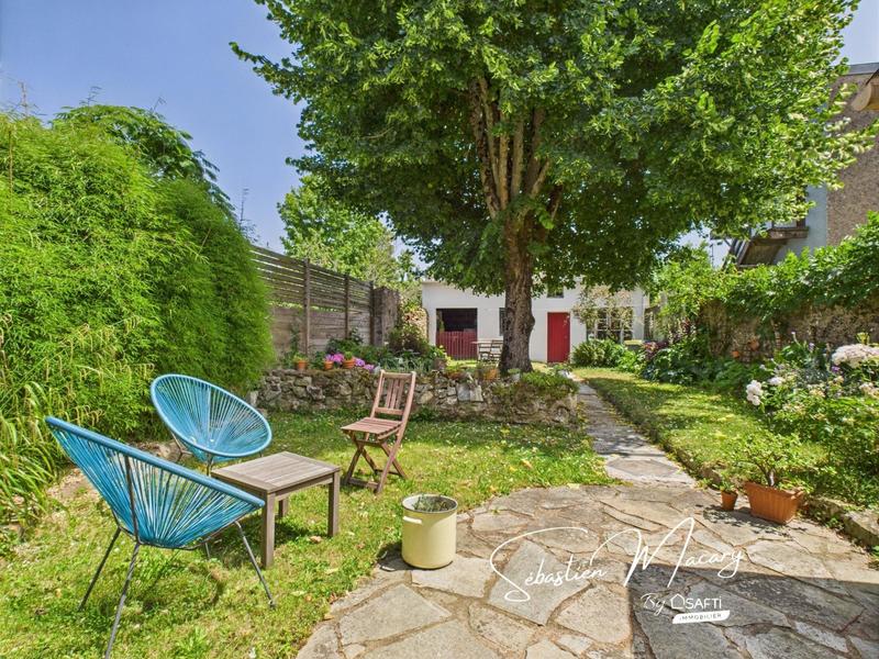 Maison - 108 m² - 5 pièces