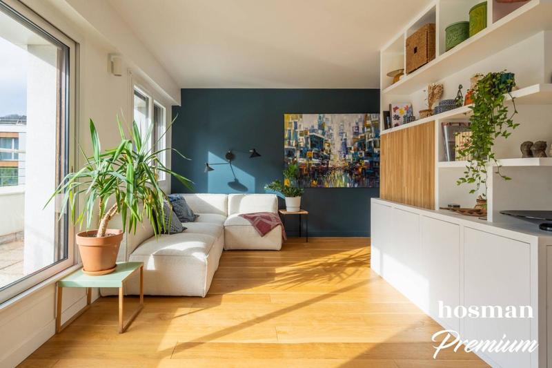 Appartement - 211 m² - 6 pièces