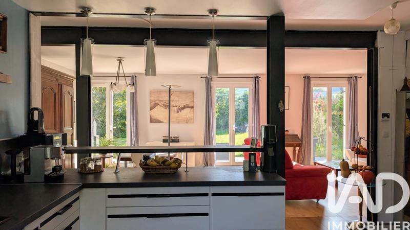 Maison - 142 m² - 7 pièces