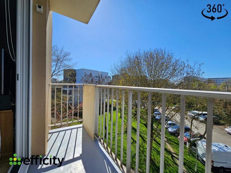 Appartement - 77 m² - 4 pièces