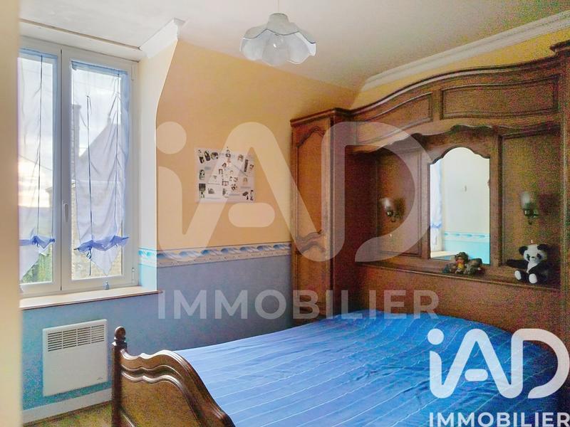 Maison - 199 m² - 7 pièces