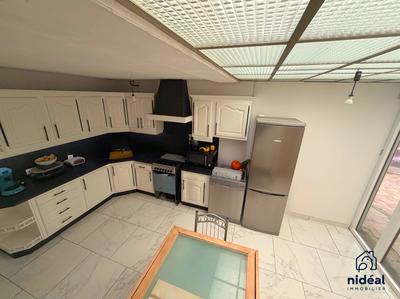 Maison - 80 m² - 6 pièces