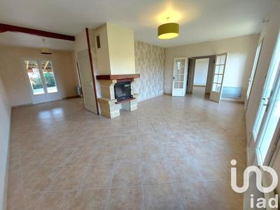 Maison - 90 m² - 3 pièces