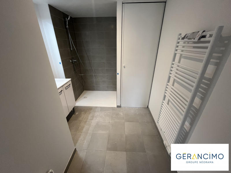 Appartement - 77 m² - 3 pièces