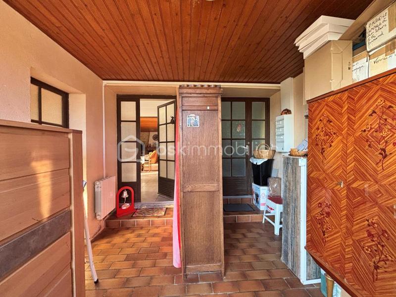 Maison - 270 m² - 10 pièces