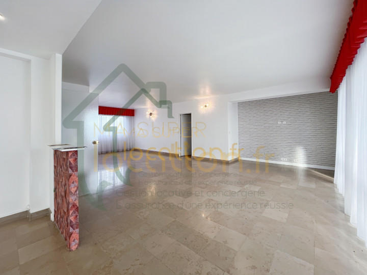 Appartement - 145 m² - 5 pièces