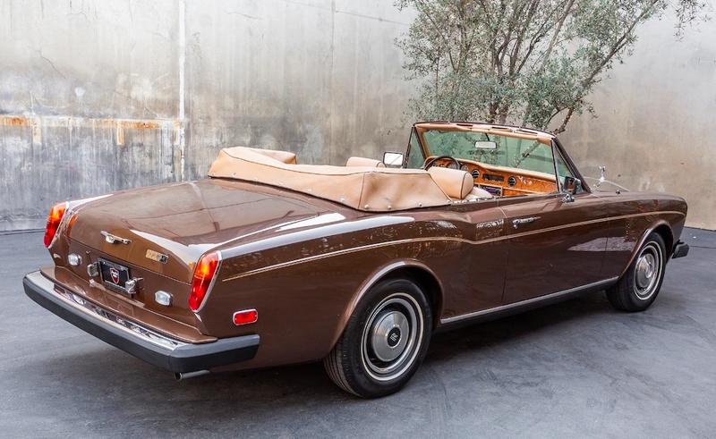 Rolls-Royce Corniche V8