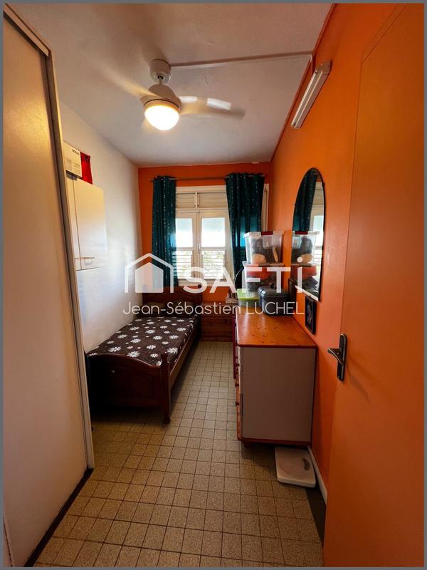 Maison - 98 m² - 8 pièces