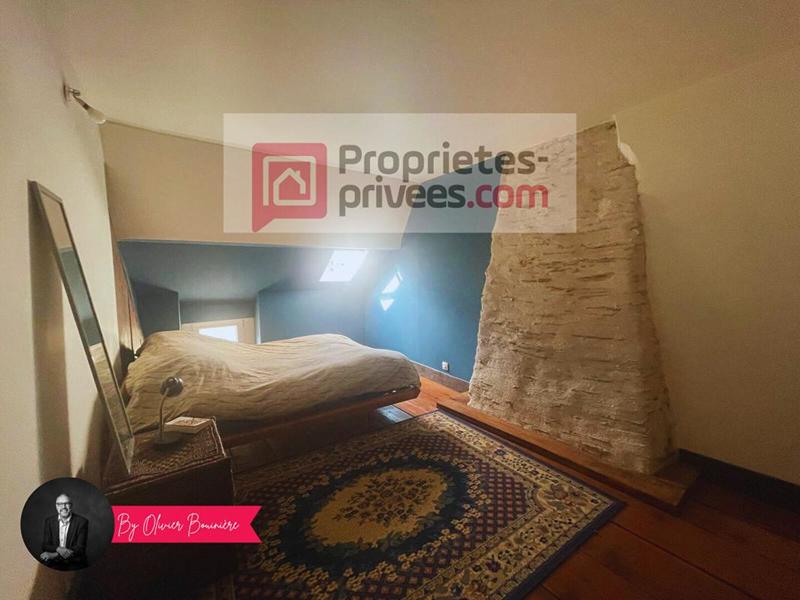 Maison - 216 m² - 6 pièces