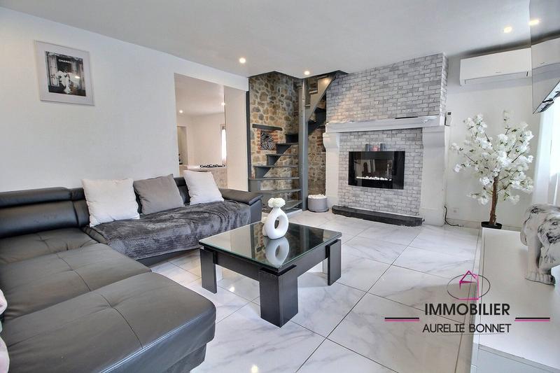 Maison - 108 m² - 5 pièces