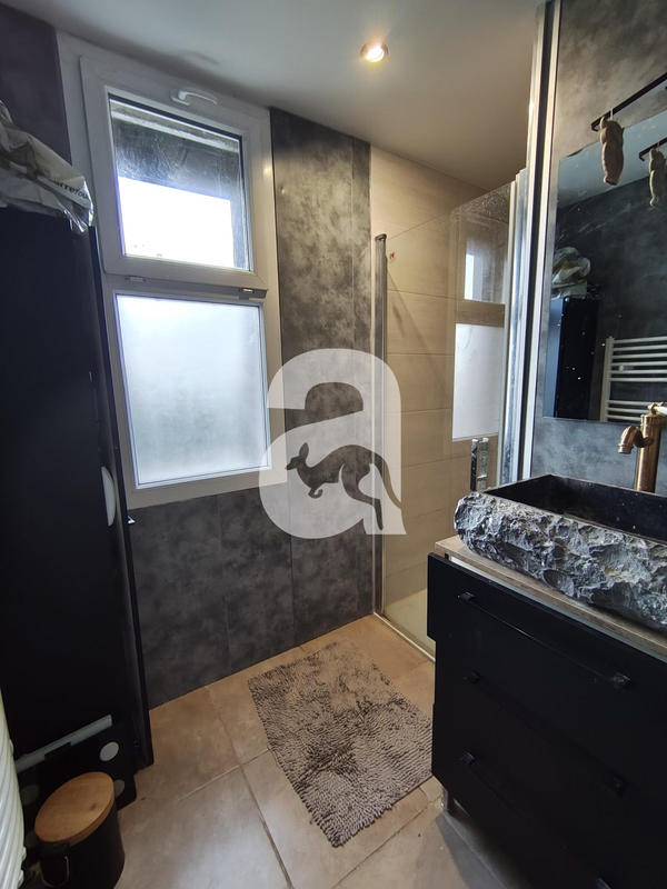 Maison - 74 m² - 4 pièces