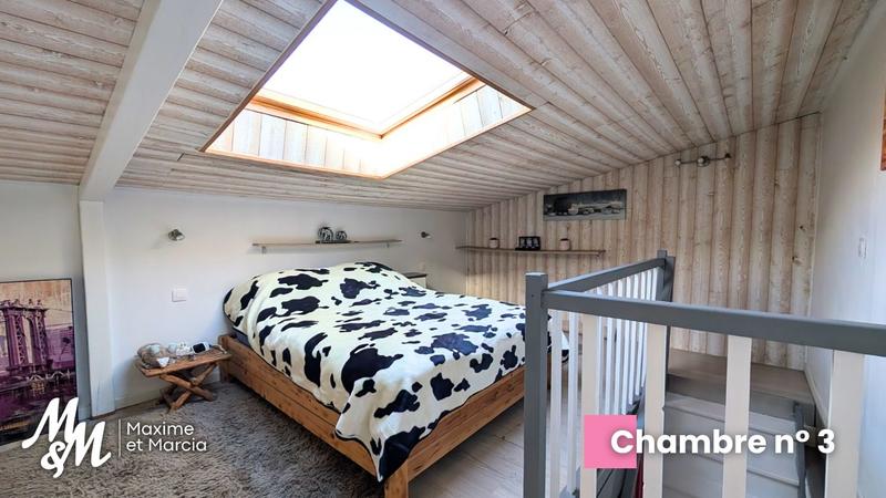 Maison - 94 m² - 5 pièces