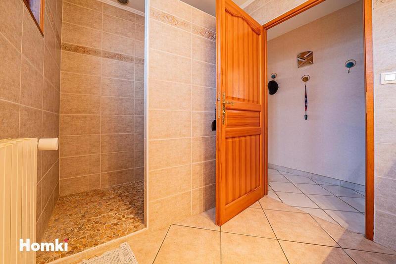 Maison - 127 m² - 6 pièces