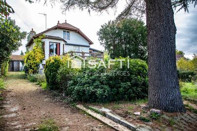 Maison - 98 m² - 4 pièces