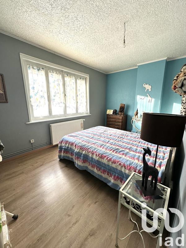 Maison - 92 m² - 5 pièces