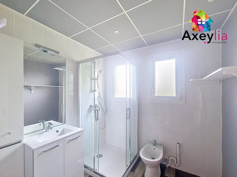 Maison - 85 m² - 5 pièces