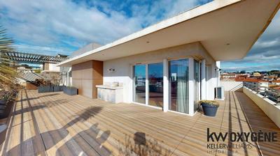 Appartement - 144 m² - 4 pièces