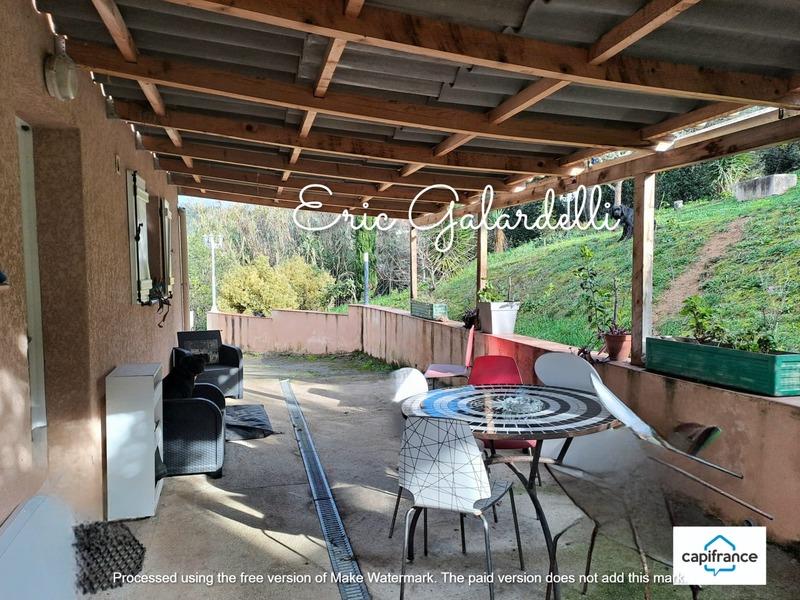 Maison - 105 m² - 6 pièces