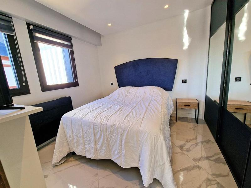 Appartement ancien - 32 m² - 2 pièces