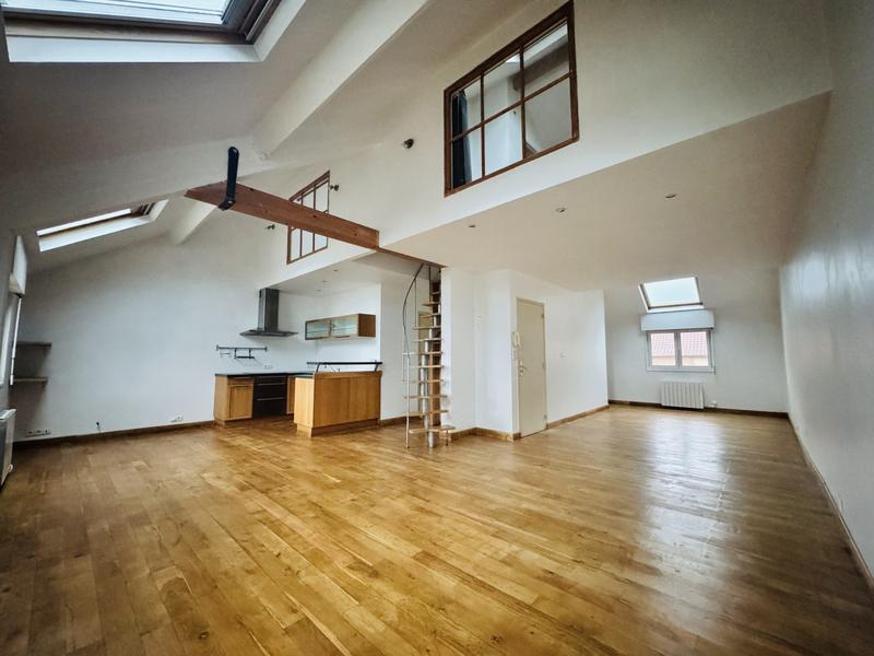 Duplex - 92 m² - 4 pièces