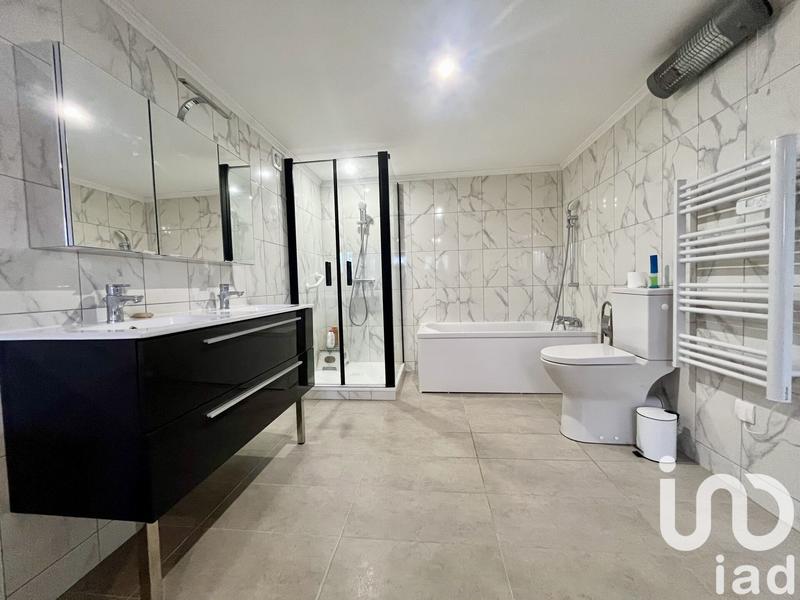 Maison - 119 m² - 6 pièces