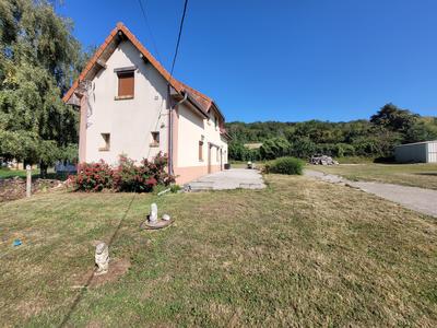 Maison - 81 m² - 5 pièces