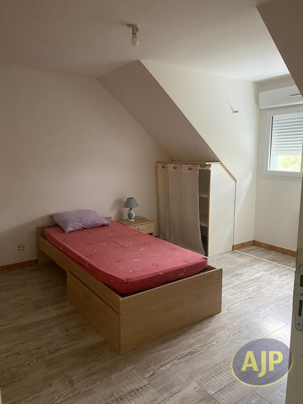 Appartement - 79 m² - 4 pièces