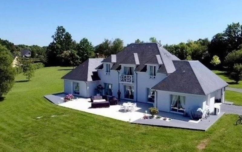 Maison - 170 m² - 6 pièces