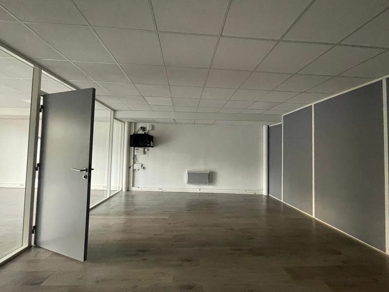 Local commercial - 105 m²