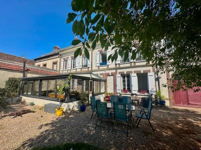 Maison - 295 m² - 7 pièces