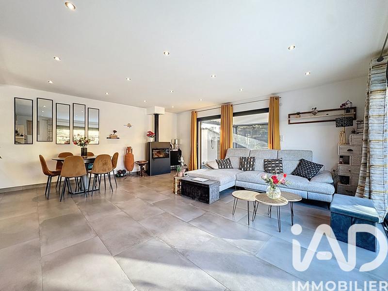 Maison - 100 m² - 4 pièces