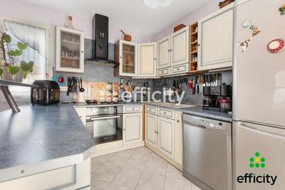 Maison traditionnelle - 130 m² - 5 pièces