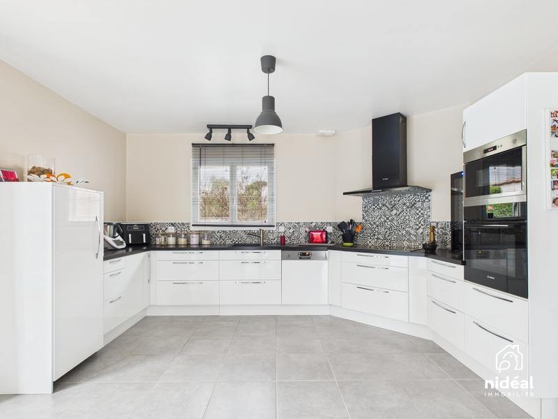 Villa - 110 m² - 4 pièces