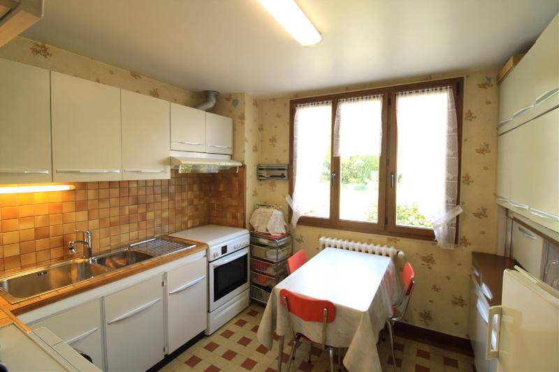 Maison - 102 m² - 5 pièces