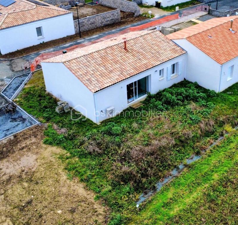 Maison traditionnelle - 67 m² - 3 pièces