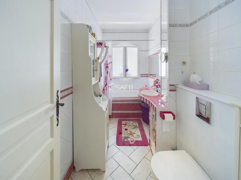 Maison - 172 m² - 5 pièces