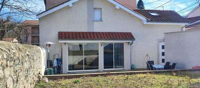 Maison - 150 m² - 5 pièces