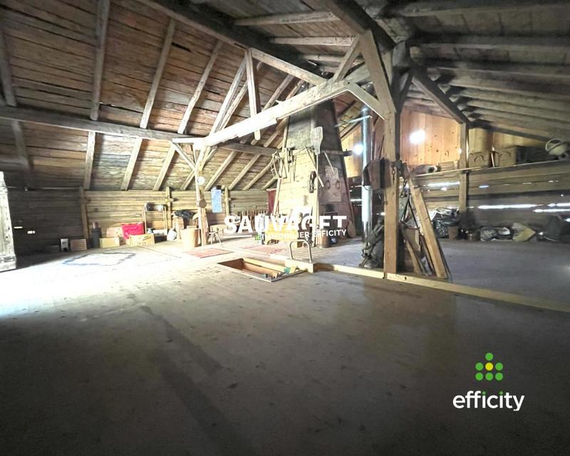 Châlet - 205 m² - 3 pièces