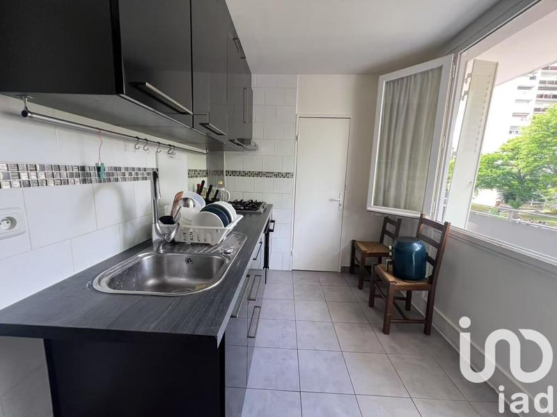 Appartement - 75 m² - 4 pièces