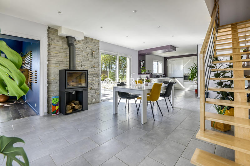 Maison traditionnelle - 123 m² - 6 pièces