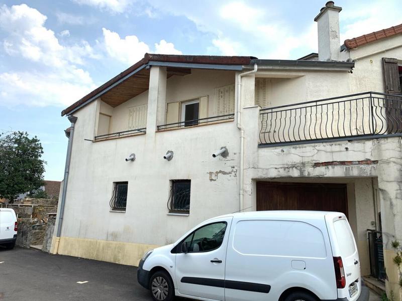 Immeuble - 184 m² - 7 pièces