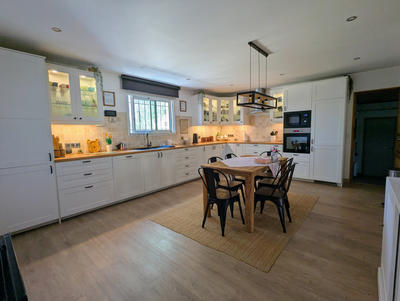 Maison - 165 m² - 5 pièces