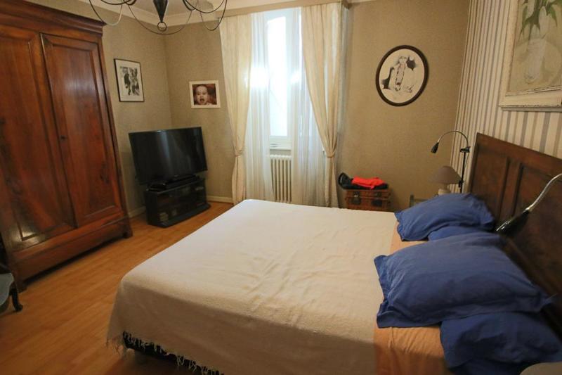 Longère - 266 m² - 7 pièces