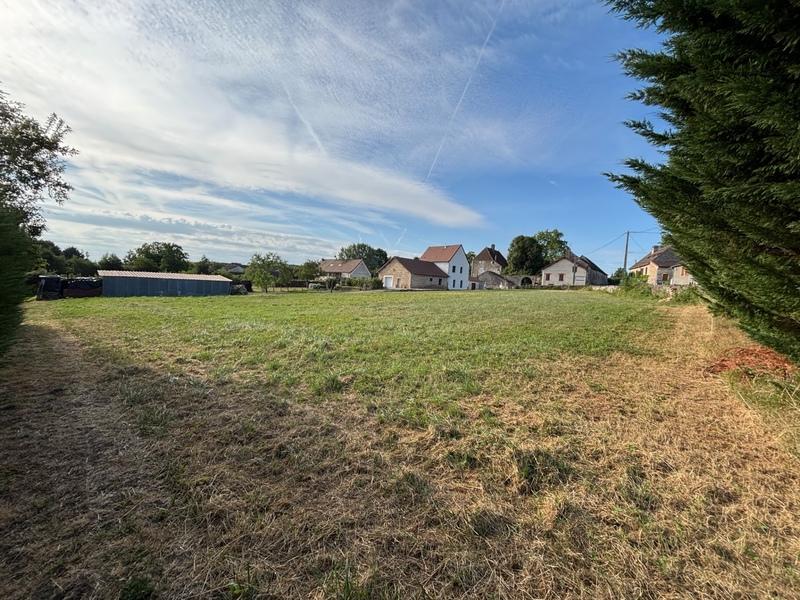 Terrain constructible - 2 965 m²